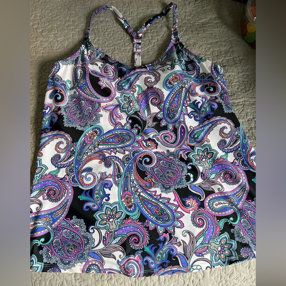 Island Escape Vibrant Paisley Tankini ~ 12 - Picture 2 of 4